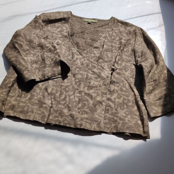Maiwa Studio 100 Linen  Floral wrap Cropped Top S - Picture 3 of 16